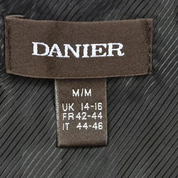 Danier Leather Jacket Brown Faux Fur Collar  Size Medium - Picture 8 of 13